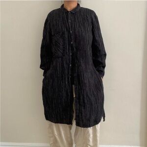 Linen pinstripes long shirts